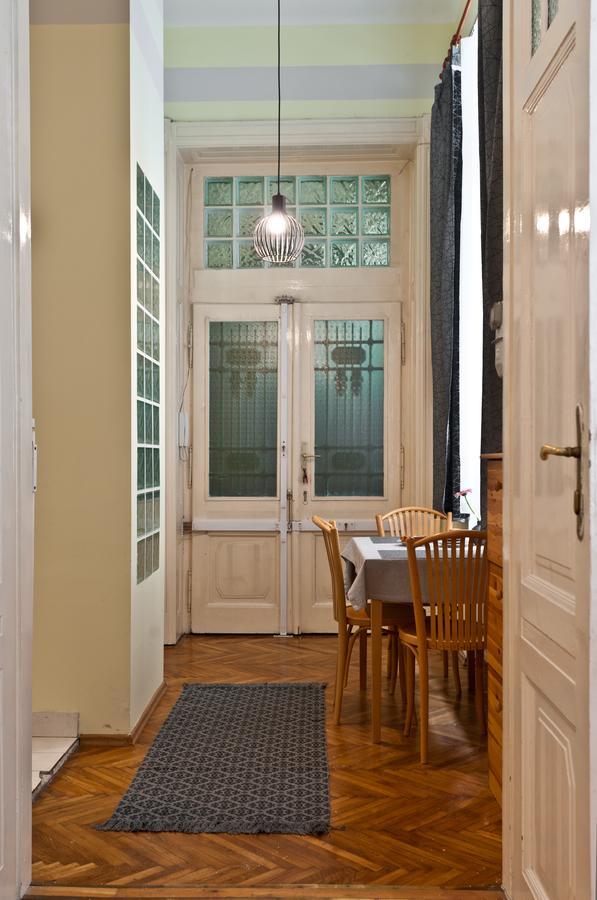 Capital Center Apartments Üllői Budapest Exterior foto